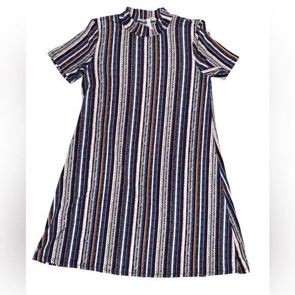 BCBGeneration Dress - Picture 9 of 9